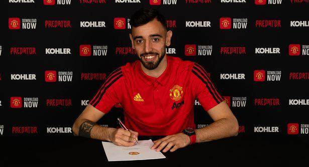 1611988496329045773.jpg 0_Manchester-United-Unveil-New-Signing-Bruno-Fernandes.jpg